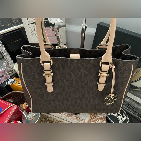✨ Michael Kors Signature Monogram Brown Leather Print Shoulder Bag✨LIKE NEW - Picture 7 of 14